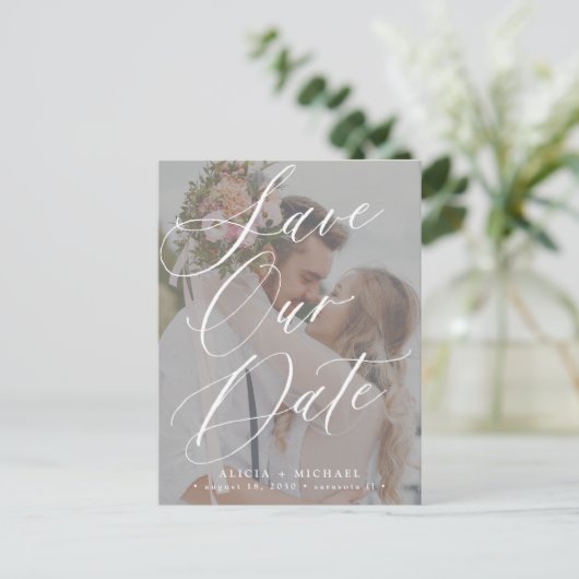 Moderne elegante script foto trouwkaart save the d aankondigingskaart (Staand voorkant)
