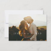 Moderne Elegante Script Horizontale Trouwfoto Save The Date (Voorkant)