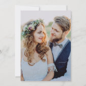 Moderne Elegante Script Monogram Huwelijksfoto Save The Date (Achterkant)