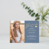 Moderne Elegante Script Stofblauw Goud 2 Foto Grad Briefkaart (Staand voorkant)