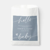 Moderne Elegante Script Stofblauwe Baby Shower Bedankzakje (Voorkant)