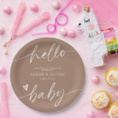 Moderne Elegante Script Tan Bruine Baby Shower Papieren Bordje (Feest)