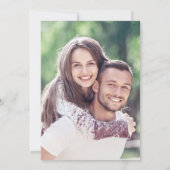 Moderne, elegante scriptbruiloft kaart (Achterkant)