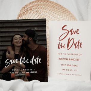 Moderne, elegante sneeuwroze foto save the date