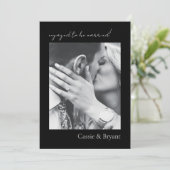 Moderne Elegante Trouw Verlovingsuitnodiging Aankondiging (Staand voorkant)