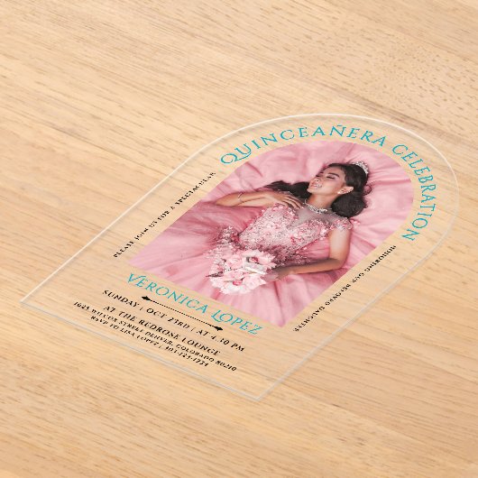 Moderne Elegante Turquoise Blauwe Quinceanera Foto Acryl Uitnodigingen (Laagn)