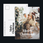 Moderne elegante waterverf botanische typografie feestdagenkaart<br><div class="desc">Moderne,  volledig afgeblazen foto elegant rustic waterverf droogde botanische florale gedempte kleuren kerstkaart. Sage groen,  jager groen,  zwart,  wit en bruin modern op trendkleur.</div>