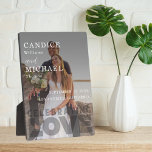 Moderne Elegante Zwart-Wit Fotobruiloft Fotoplaat<br><div class="desc">Introductie van onze moderne elegante donkere foto bruiloft ontwerp, perfect voor koppels die willen een vleugje verfijning toe te voegen aan hun grote dag. Dit foto bruiloft ontwerp beschikt over een grillige donkere foto die perfect de liefde tussen het paar vastlegt. Het moderne minimalistische ontwerp wordt aangevuld met een eenvoudig...</div>