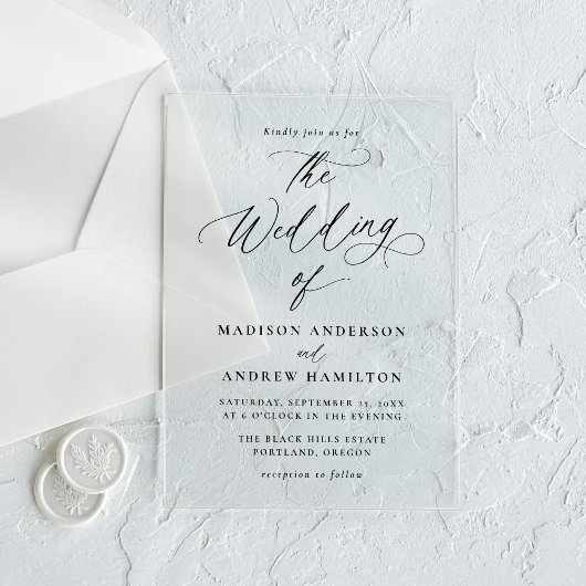 Moderne elegante zwarte kalligrafie bruiloft acryl uitnodigingen