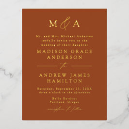 Moderne Elegantie Monogram Terracotta en Goud Folie Uitnodiging Briefkaart