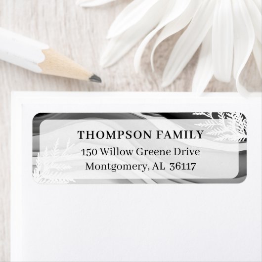 Moderne en artistieke cedar Leaf & Japandi Black I Etiket (Insitu)