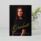 Moderne en elegante donkere twee foto's Afstuderen Folie Uitnodiging (Staand Voorkant)