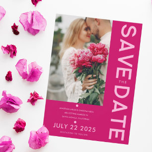 Moderne en Krachtige Magenta Foto Save The Date Kaart