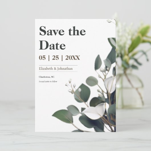 Moderne eucalyptus foto save the date (Staand voorkant)
