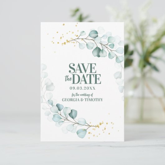 Moderne Eucalyptus Gold Sparkles Save The Date (Staand voorkant)