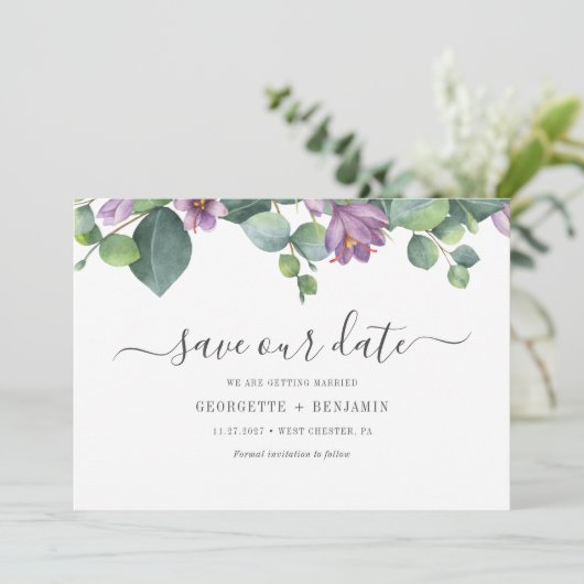 Moderne Eucalyptus Groene Script Save The Date (Staand voorkant)