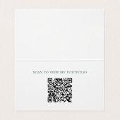 Moderne Eucalyptus Groenelementen QR-code Elegant Visitekaartje (Binnenkant ongevouwen)