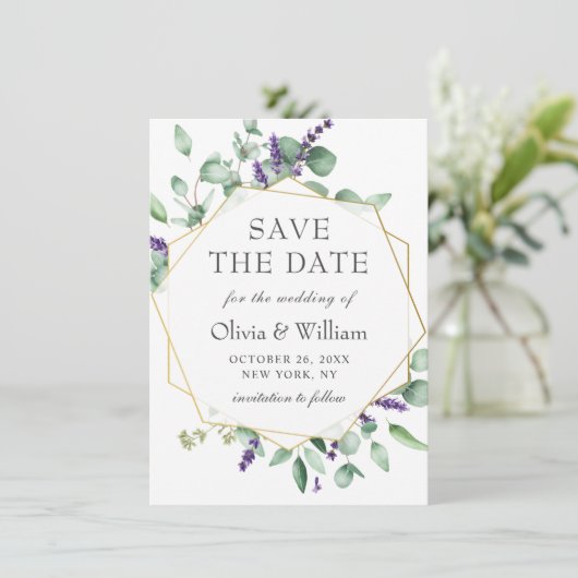 Moderne Eucalyptus Lavender Floral Photo Wedding Save The Date (Staand voorkant)