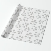 Moderne Eucalyptus Leaves Grey and White Cadeaupapier (Uitgerold)