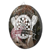 Moderne Familie Aangepaste Naam Trouwfoto Dartbord (Voorkant Rechts)