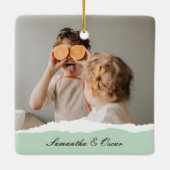 Moderne familie foto & persoonlijke naam Mint Gift Keramisch Ornament (Achterkant)
