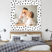 Moderne familie foto's en zwarte Stippen — mooie c Canvas Afdruk (Insitu (Slaapkamer))