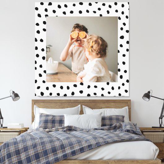 Moderne familie foto's en zwarte Stippen — mooie c Canvas Afdruk (Insitu (Slaapkamer))