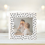 Moderne familie foto's en zwarte Stippen — mooie c Houten Kist Print<br><div class="desc">Moderne familie foto's en zwarte Stippen — mooie cadeautjes</div>