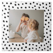 Moderne familie foto's en zwarte Stippen — mooie c Tegeltje (Voorkant)