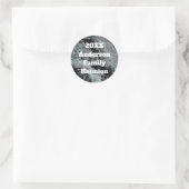 Moderne familie reünie Black White Falling Water Ronde Sticker (Tas)