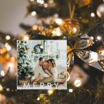 Moderne familiefoto en Happy Holiday & Merry Keramisch Ornament<br><div class="desc">Moderne familiefoto en Happy Holiday & Merry</div>