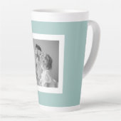 Moderne familiefoto Gemakkelijk met een eenvoudige Latte Mok (Rechterhoek)