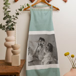 Moderne familiefoto Gemakkelijk met een eenvoudige Schort<br><div class="desc">Moderne familiefoto Gemakkelijk met een eenvoudige liefdevolle foto</div>