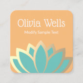 Moderne Faux Gold Foil Lotus Flower Square Busines Vierkante Visitekaartje (Voorkant)