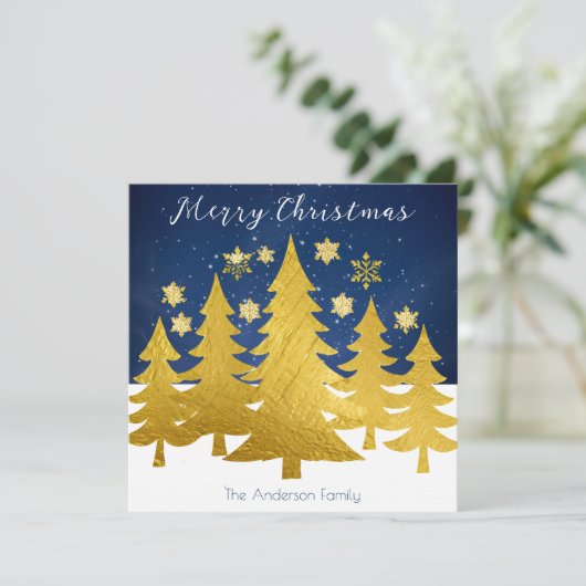 Moderne Faux Gouden Kerstbomen in Wintersneeuw Feestdagenkaart (Staand voorkant)