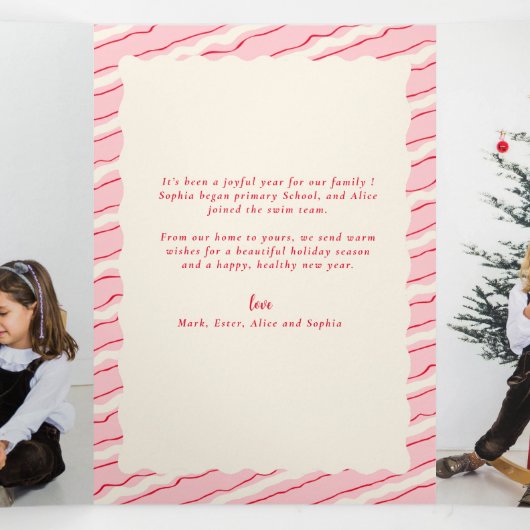 Moderne feestelijke kerstfoto drieluik wenskaart (Binnenkant midden)