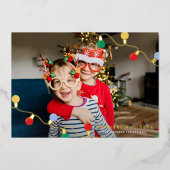 Moderne feestelijke kleurrijke kerstverlichting éé folie feestdagenkaart (Voorkant)