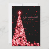 Moderne feestelijke script rode boom kerst bruilof kaart (Achterkant)