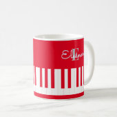 Moderne Felrode Pianotoetsen met Monogram Koffiemok (Voorkant rechts)