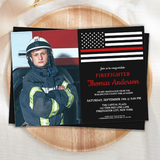 Moderne Firefighter Graduter Party Custom Photo Kaart