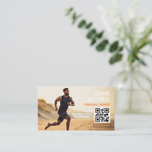 Moderne Fitness Trainer Foto QR-code Visitekaartje (Staand voorkant)