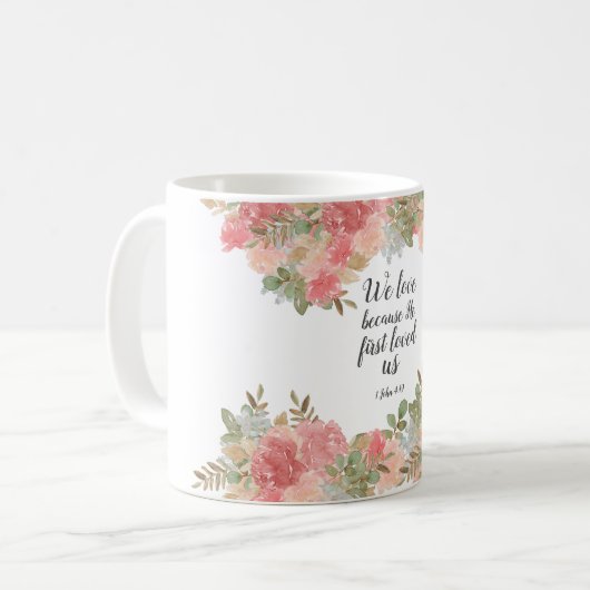 Moderne Floral 1 John 4:19 Koffiemok (Voorkant links)