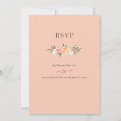 Moderne Floral Cross Blush Peach First Communie Kaart (Achterkant)