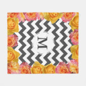Moderne Floral Rozen en Initiaal Chevrons Fleece Deken (Voorkant (Horizontaal))