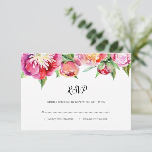 Moderne Floral Waterverf Koraal Pioen Bruiloft RSVP Kaartje (Staand voorkant)