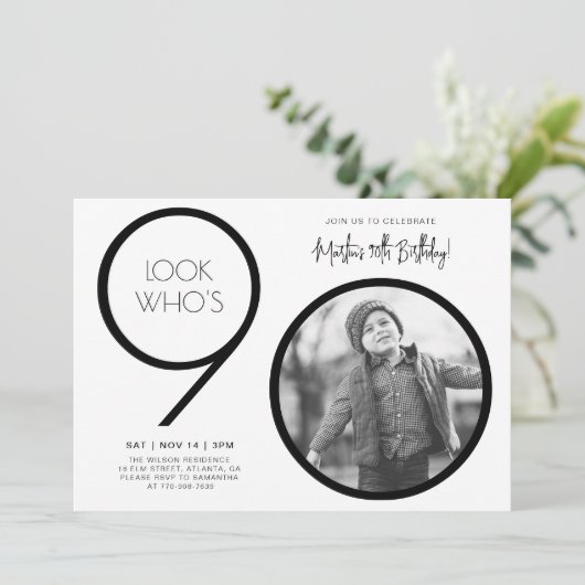 Moderne foto 90e verjaardag uitnodiging (Staand voorkant)