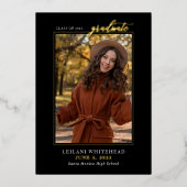 Moderne foto Afstuderen Black Folie Uitnodiging (Voorkant)