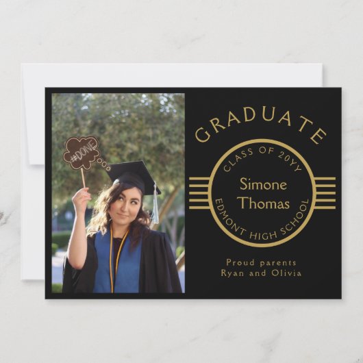 Moderne foto Afstuderen Gold Stripes Afstuderen Aankondiging (Voorkant)