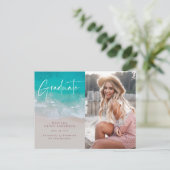 Moderne foto afstuderen oceaanstrandscript modern briefkaart (Staand voorkant)