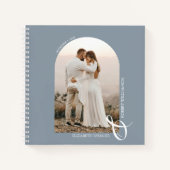 Moderne foto-arch Dusty Blue Wedding Guest Book Notitieboek (Voorkant)